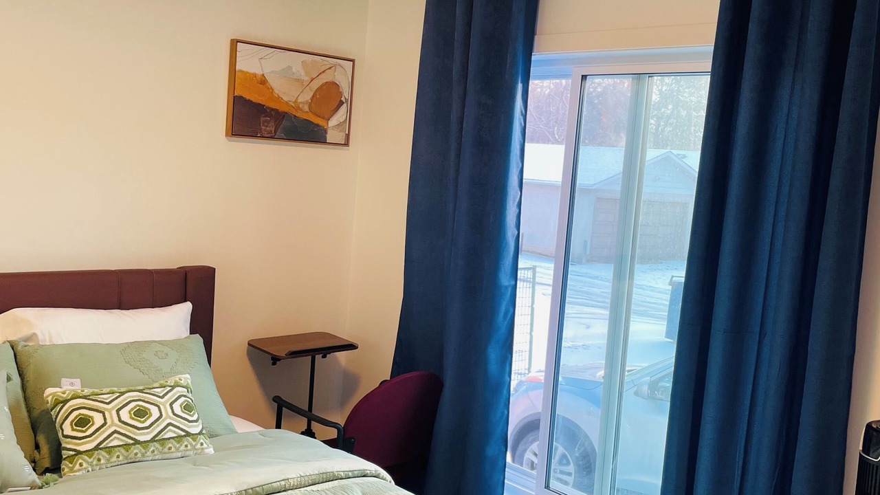 Photo of Bedroom in North Central Edmonton