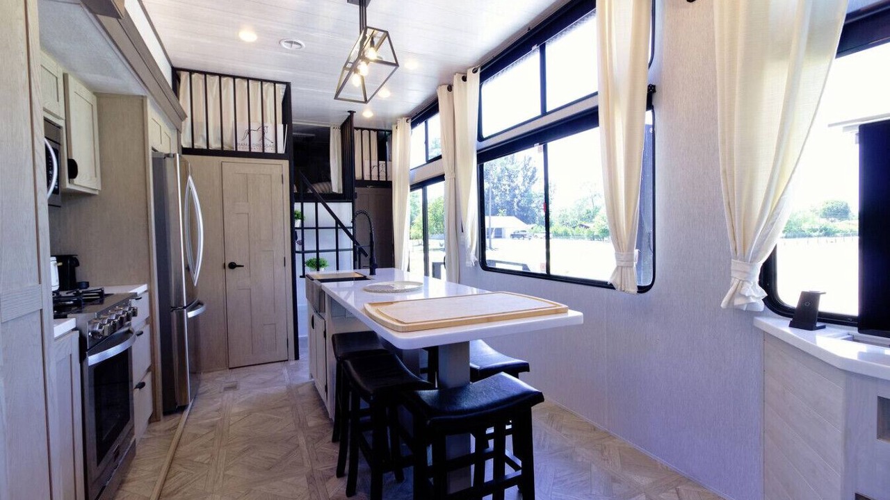Photo of Kitchen in Hunt Club