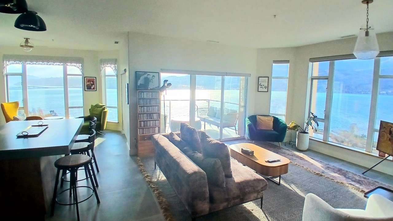 Photo of Livingroom in Central Okanagan