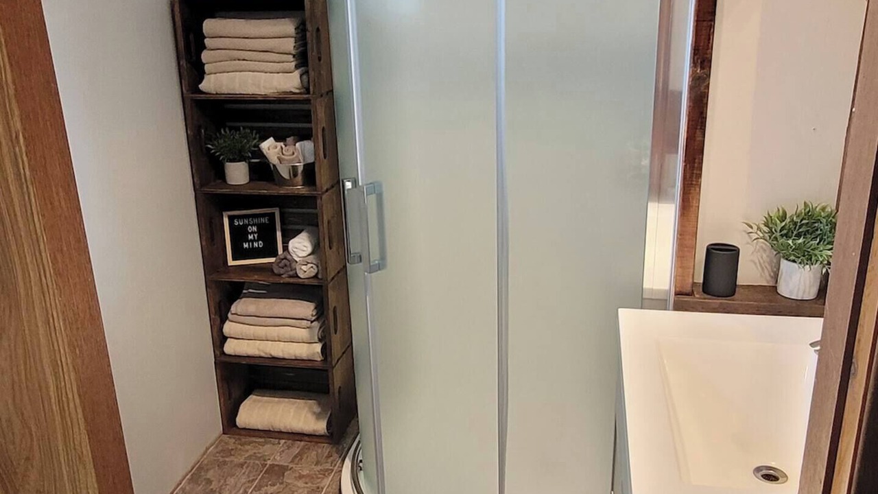 Photo of Bathroom in Candle Lake