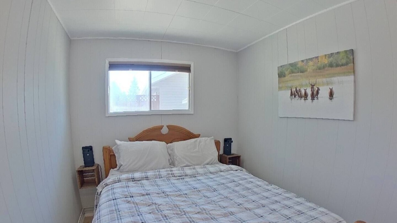 Photo of Bedroom in Candle Lake