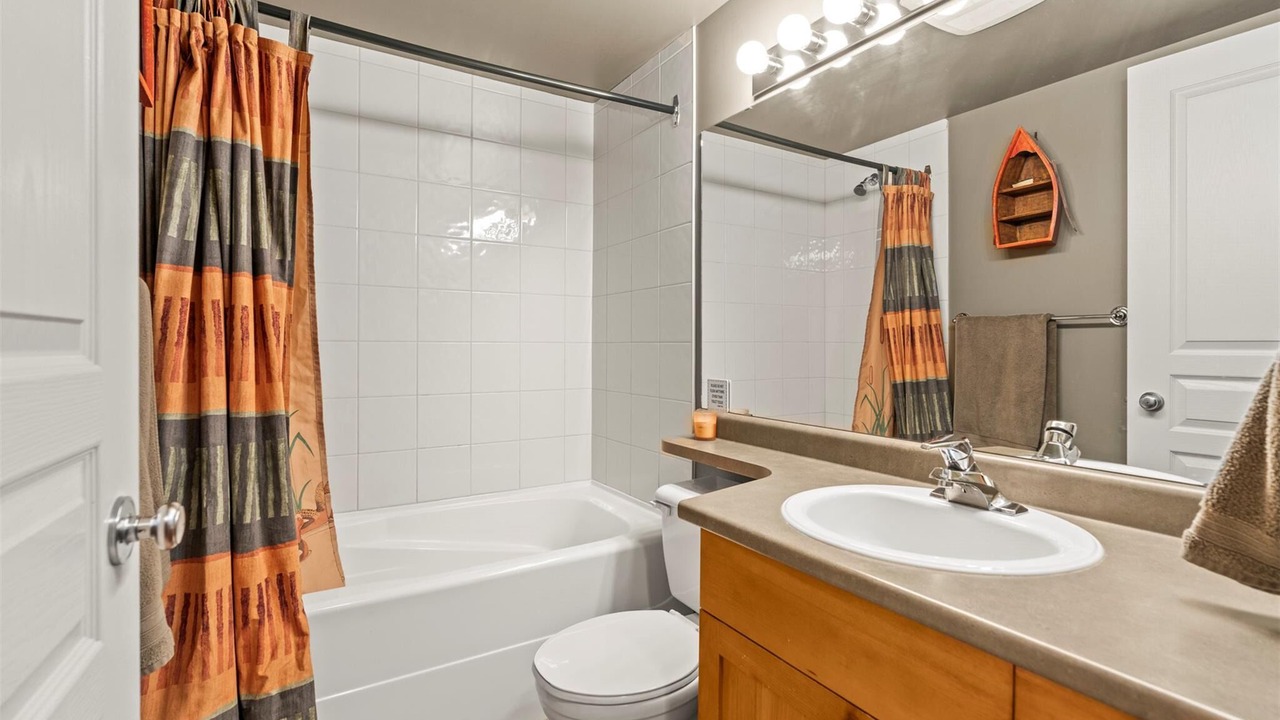 Photo of Bathroom in Silver Star Mountain