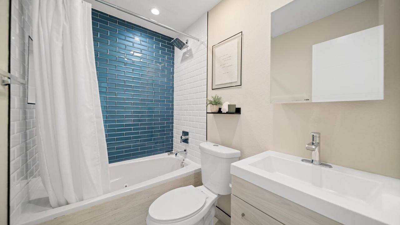 Photo of Bathroom in Lighthouse Point