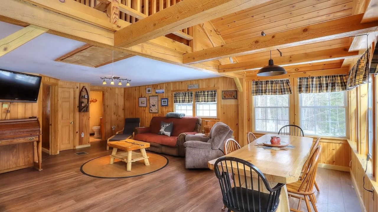 Photo of Livingroom in Rangeley Plantation