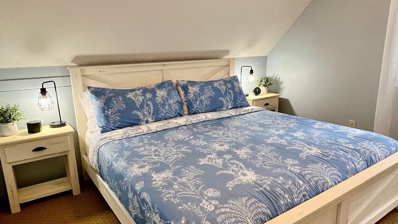 Photo of Bedroom in Central Okanagan