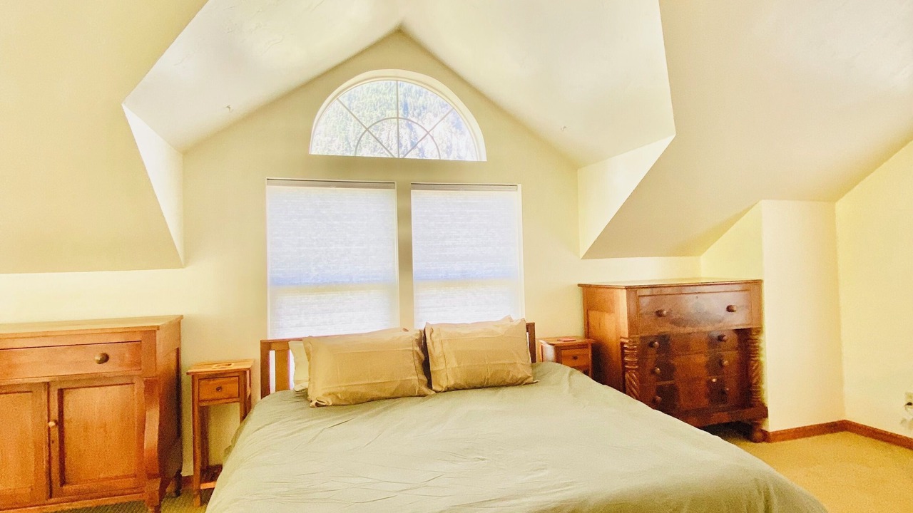 Photo of Bedroom in Marble