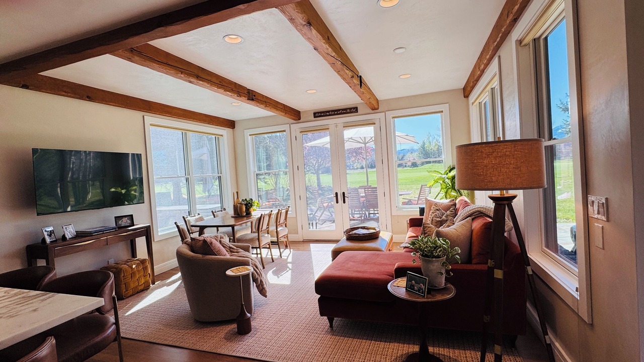 Photo of Bedroom in Aspen Glen