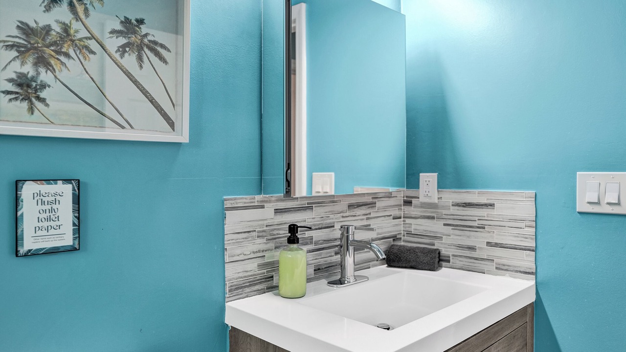 Photo of Bathroom in Garden Isles