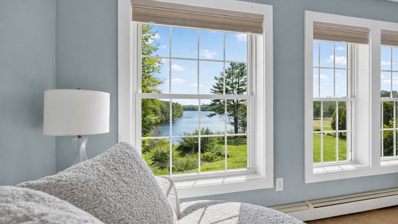 Photo of Bedroom in Boothbay