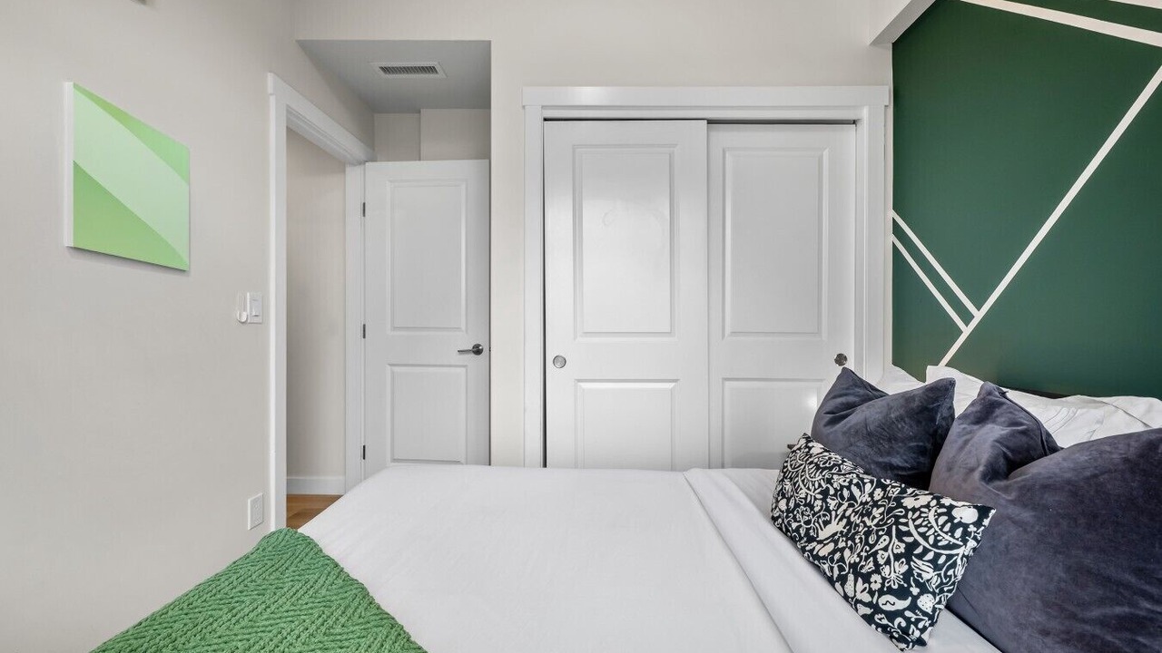 Photo of Bedroom in Connaught