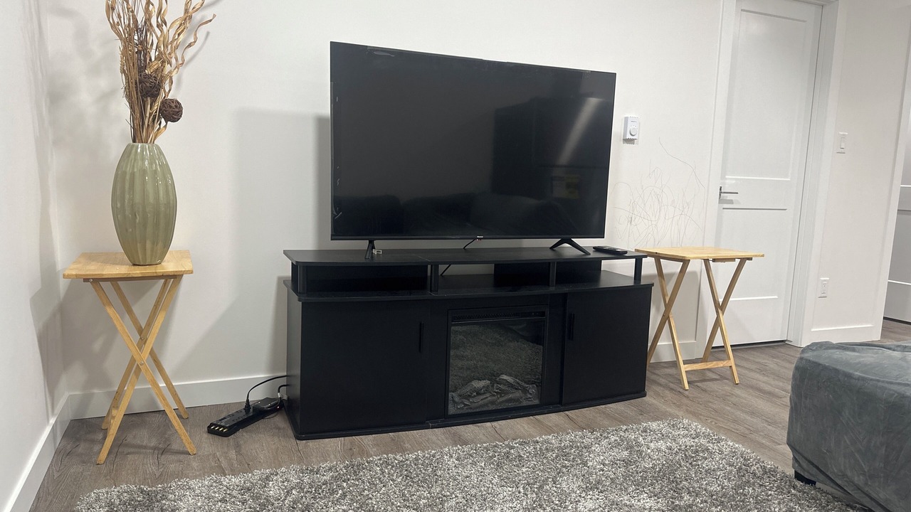 Photo of Livingroom in Division No. 11