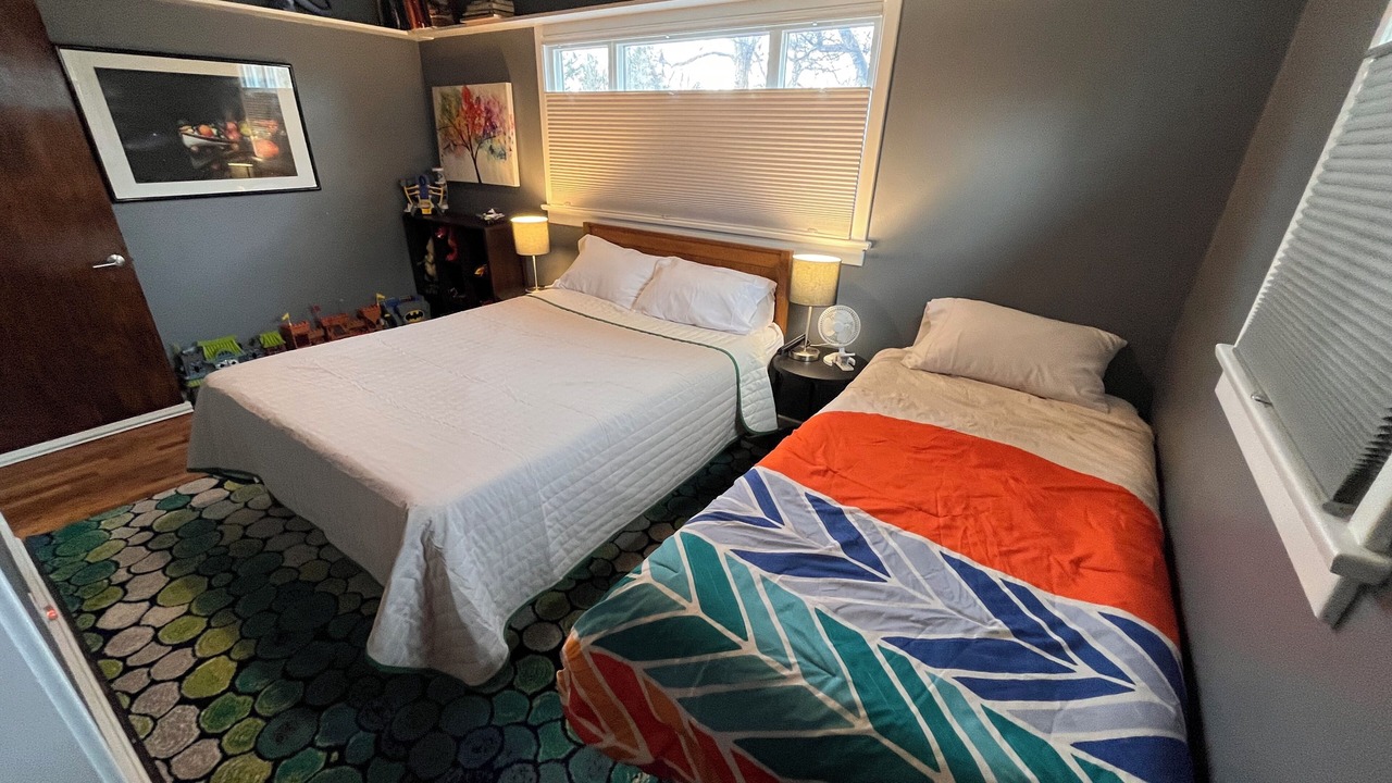 Photo of Bedroom in Hanna Farm Neighbors