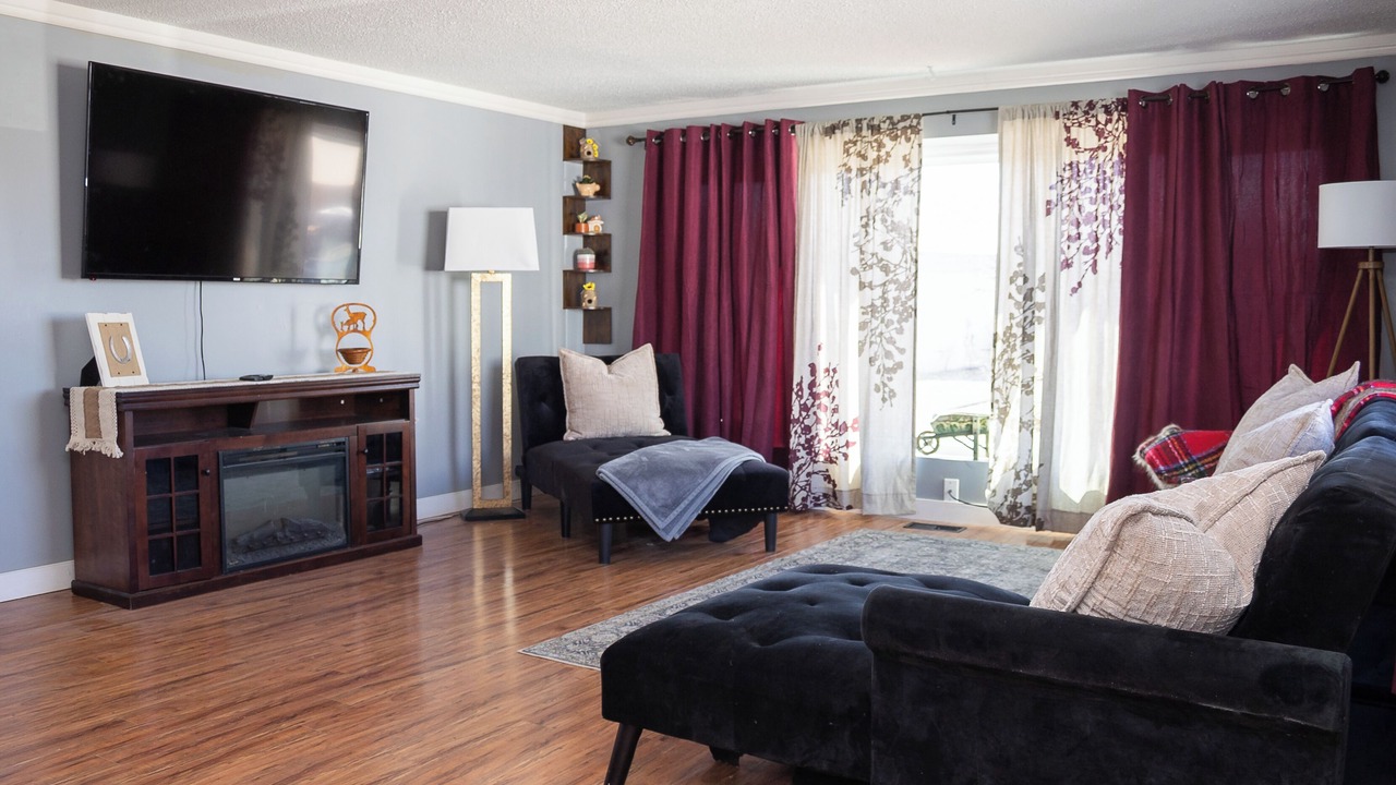 Photo of Livingroom in Hinton