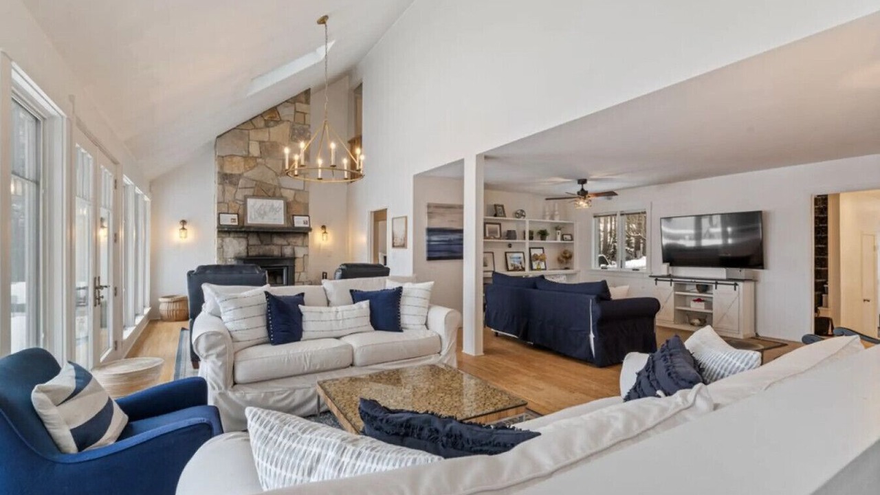 Photo of Livingroom in West Bath