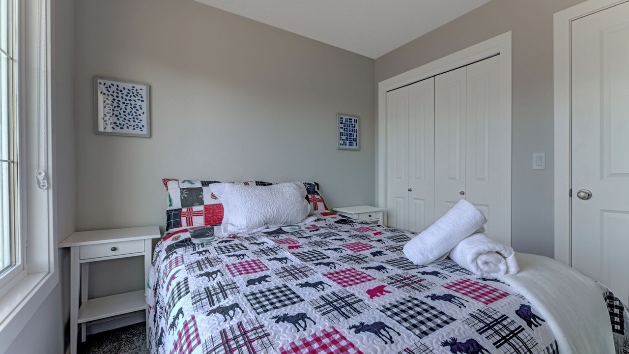 Photo of Bedroom in Southeast Edmonton