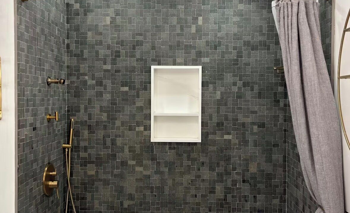 Photo of Bathroom in Basalt