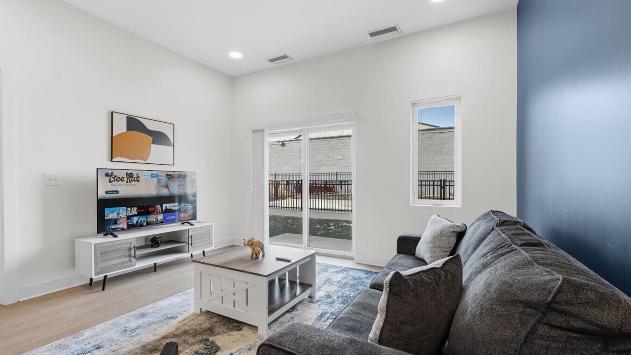 Photo of Livingroom in Little Italy
