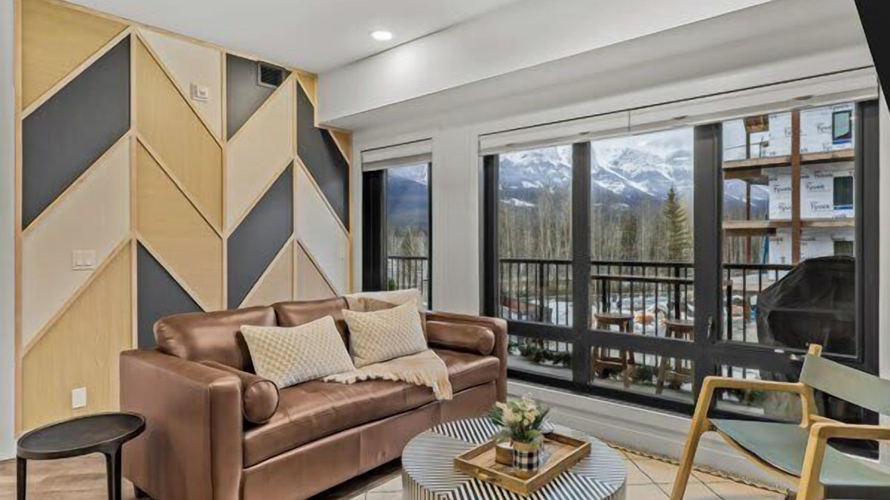 Photo of Livingroom in Canmore