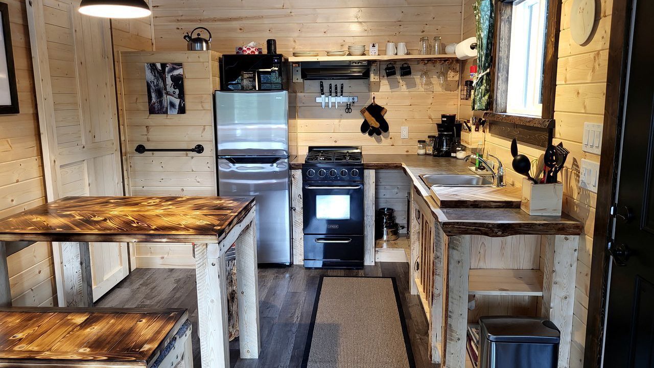 Photo of Kitchen in Nordegg