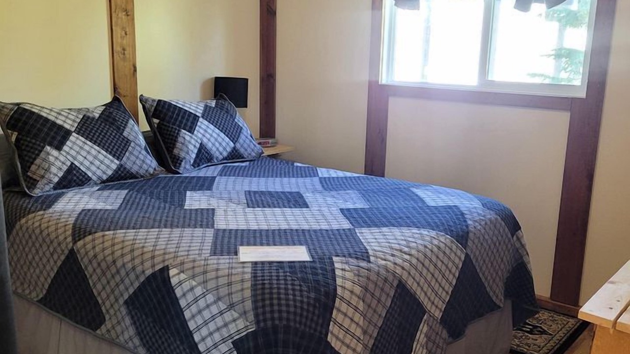 Photo of Bedroom in Nordegg