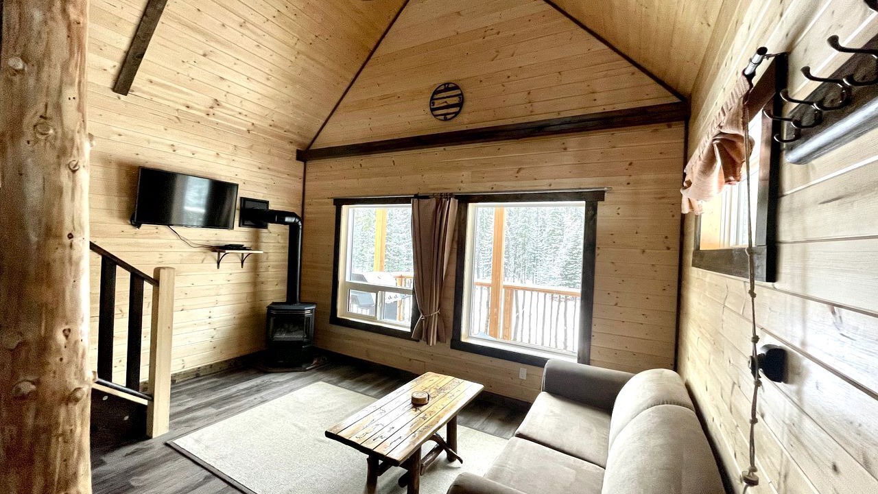 Photo of Livingroom in Nordegg