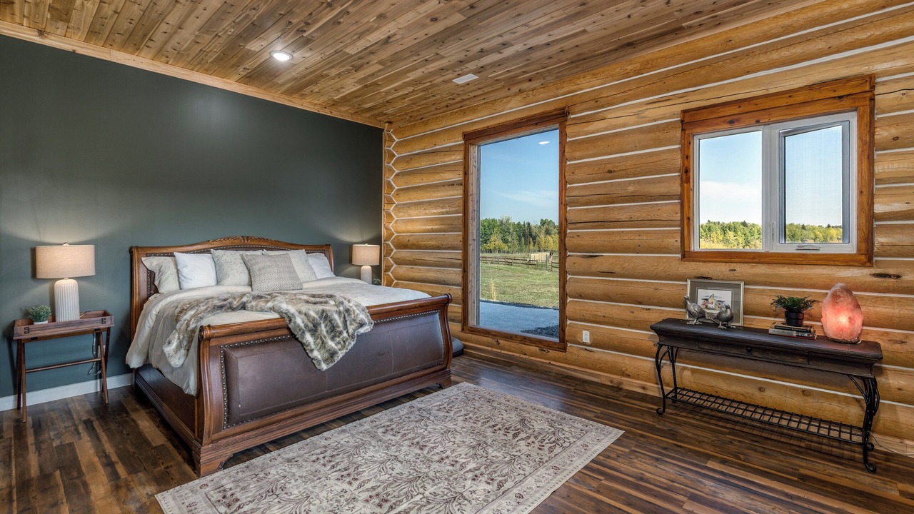 Photo of Bedroom in Alberta