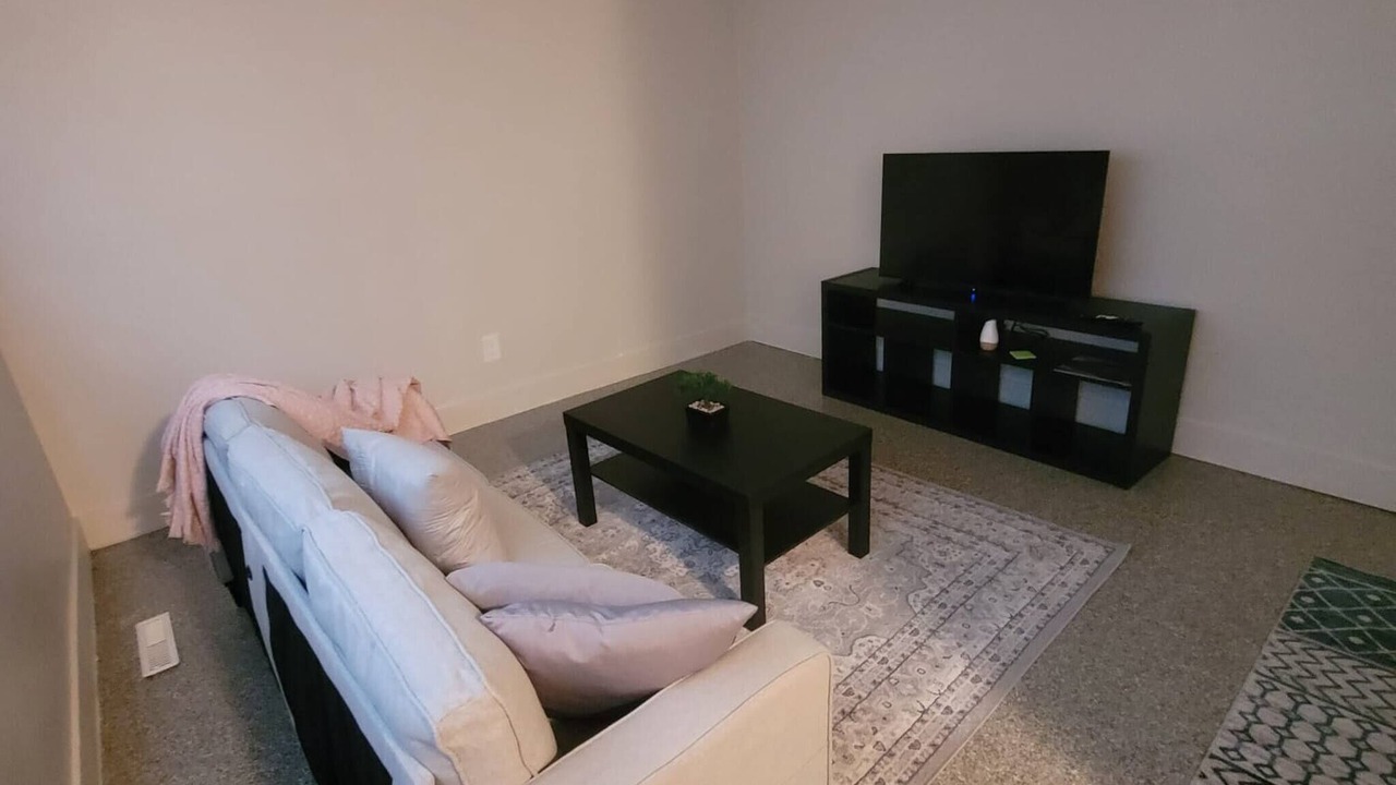 Photo of Livingroom in Northeast Edmonton
