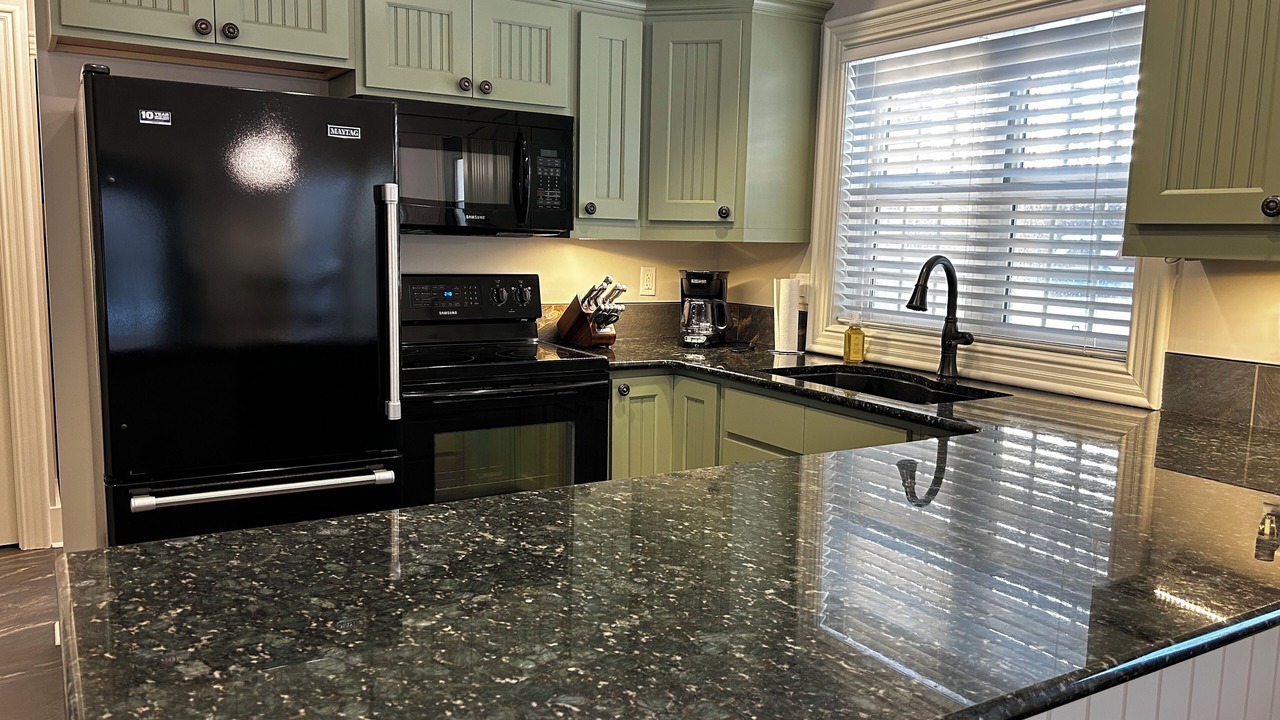 Photo of Kitchen in Fowler Lake