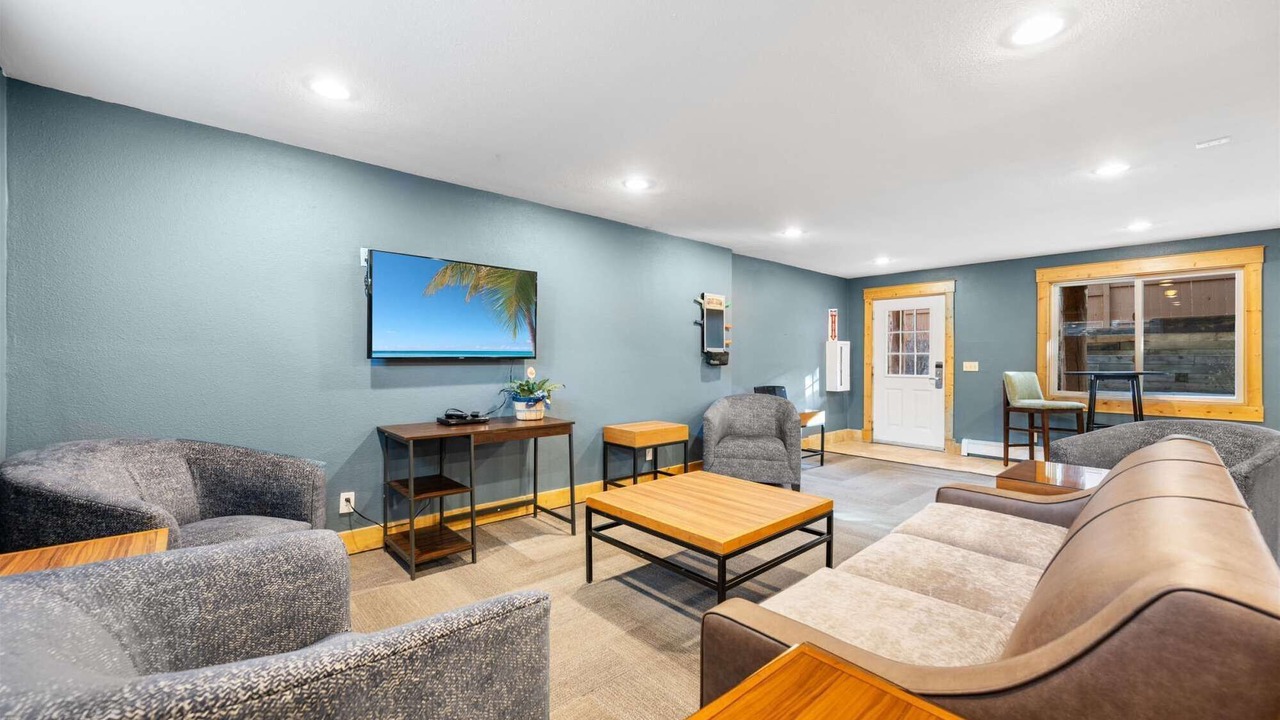 Photo of Livingroom in Estes Park