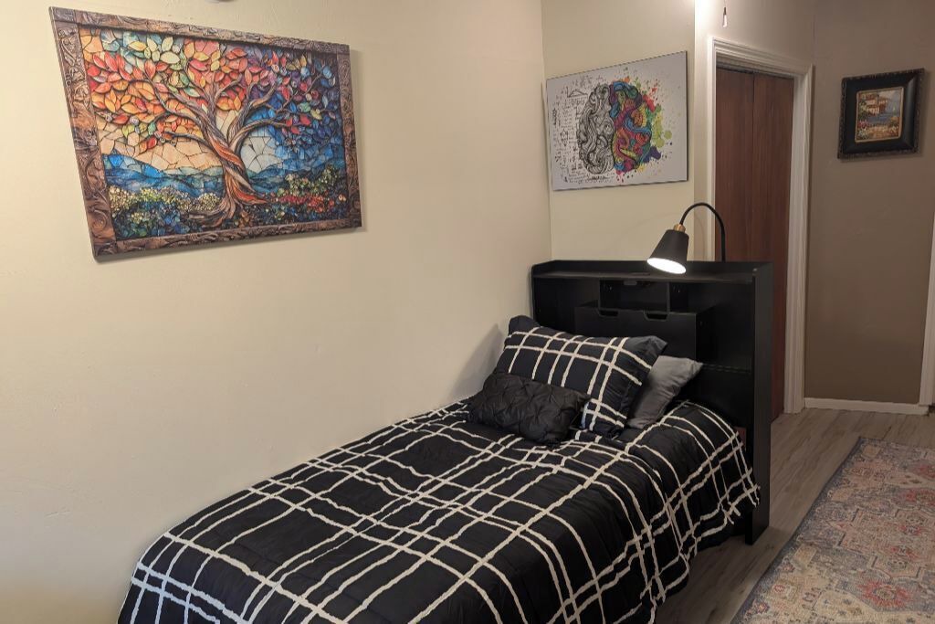 Photo of Bedroom in Homerville