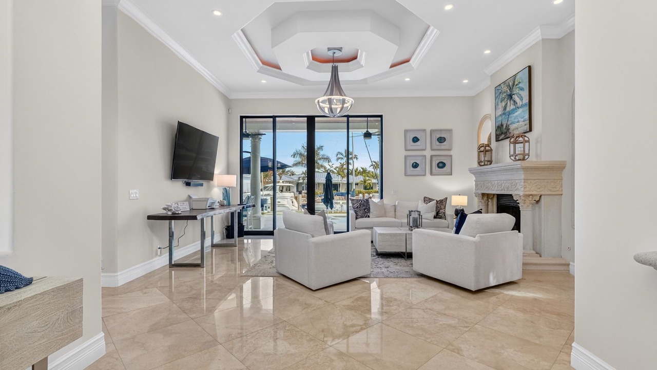 Photo of Livingroom in Lighthouse Point