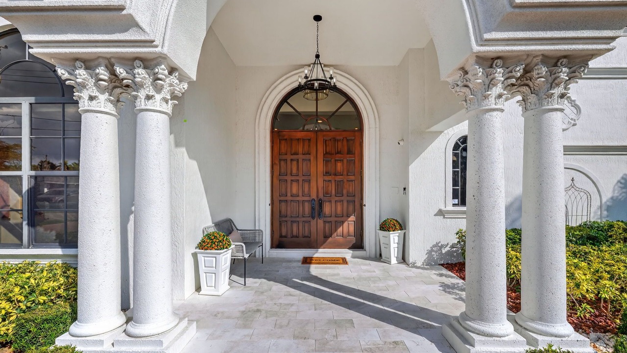 Photo of Outdoor in Lighthouse Point
