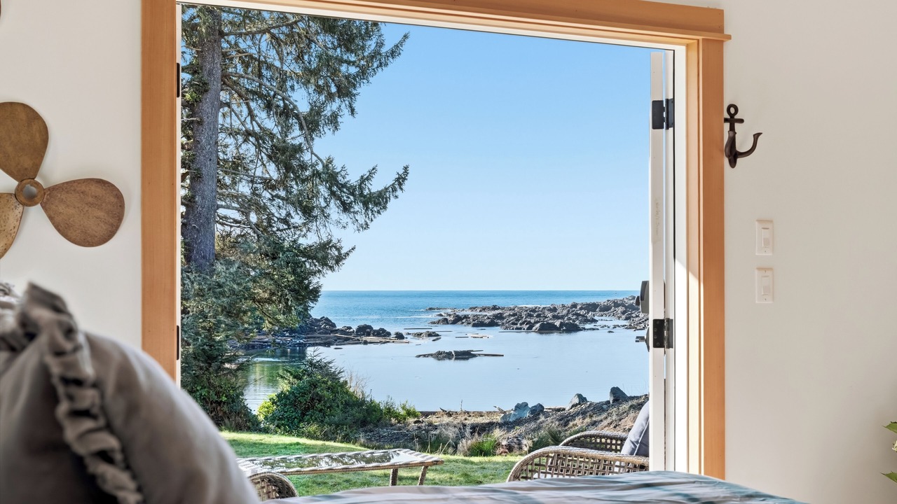 Photo of Bedroom in Ucluelet