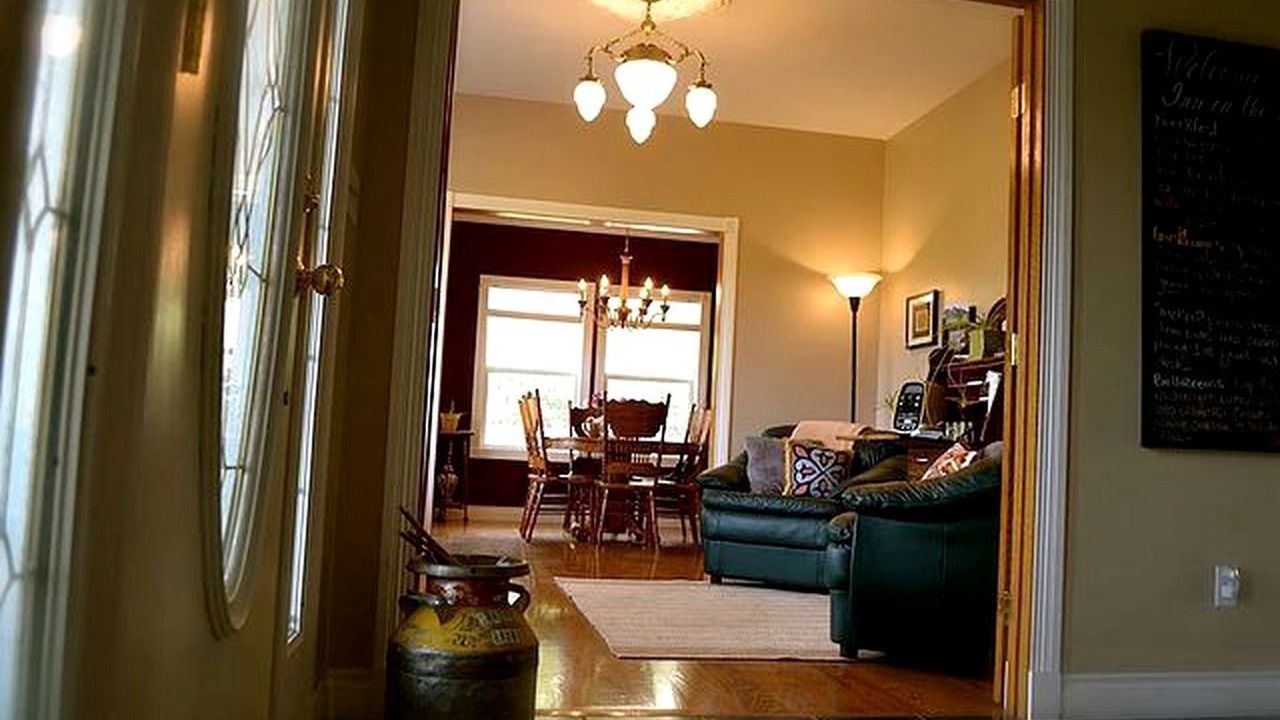 Photo of Livingroom in West Central Saskatchewan