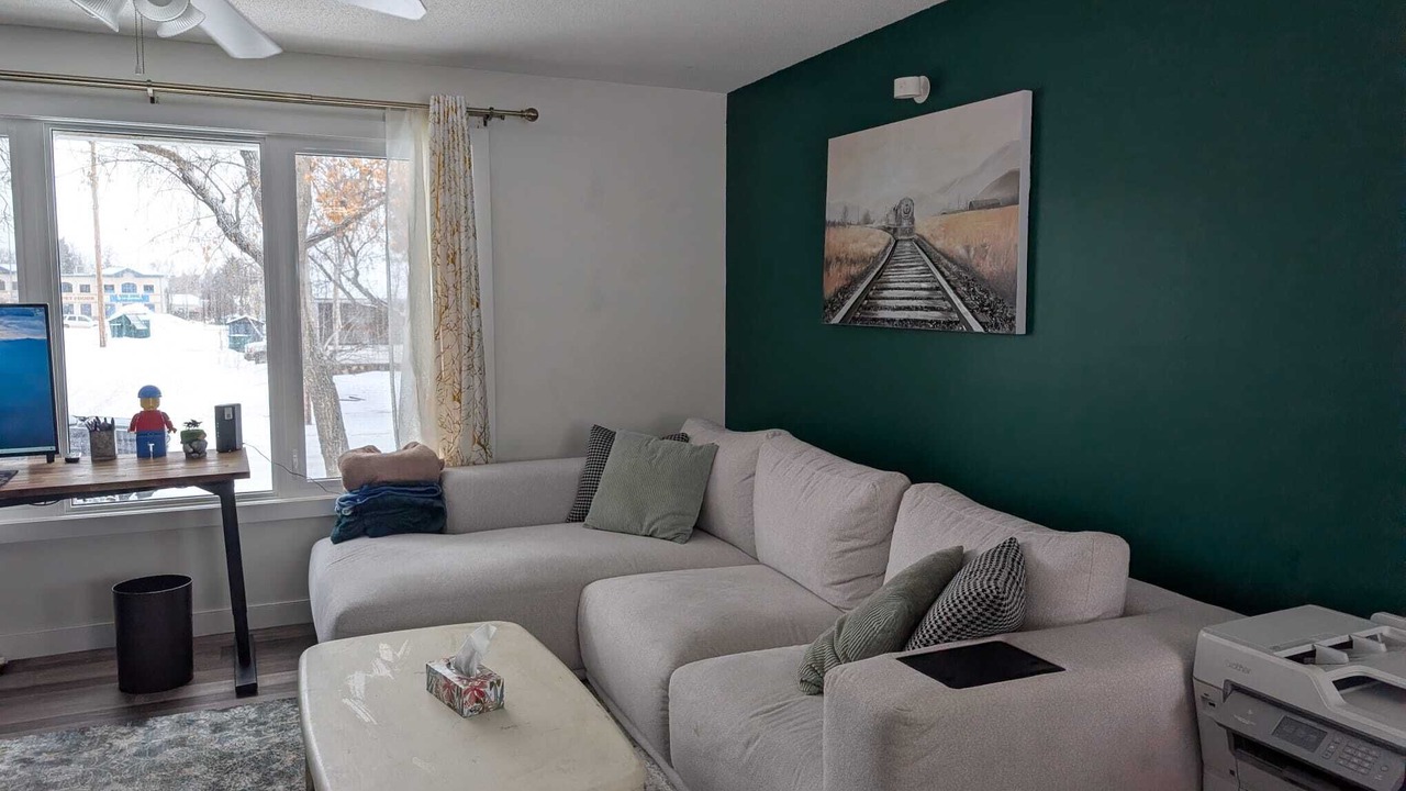 Photo of Livingroom in Camrose