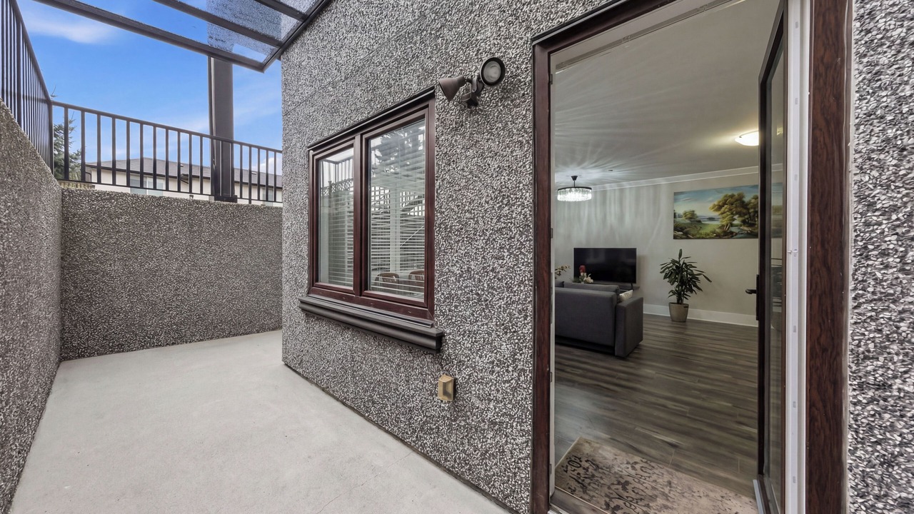 Photo of Patio Balcony in White Rock