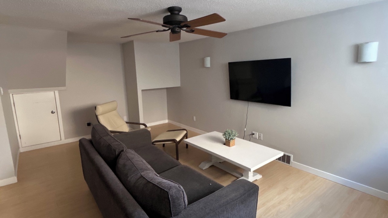 Photo of Livingroom in Red Deer