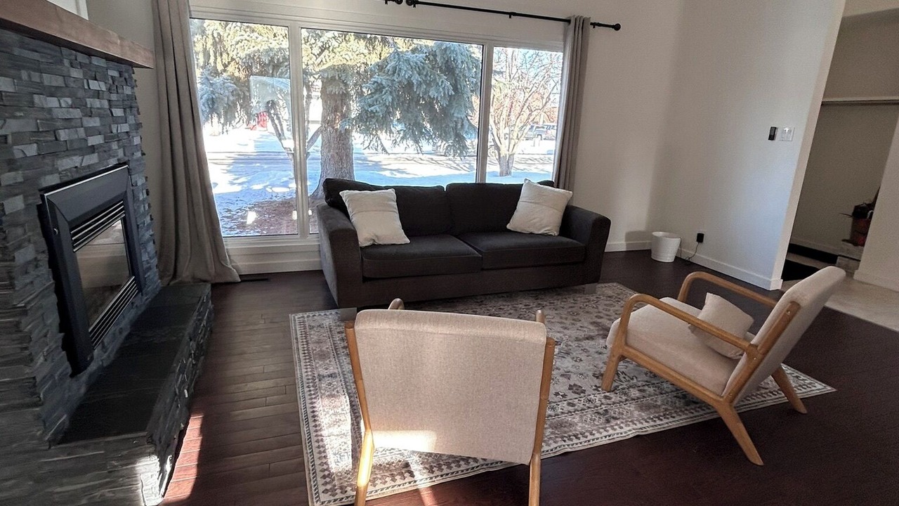 Photo of Livingroom in Red Deer