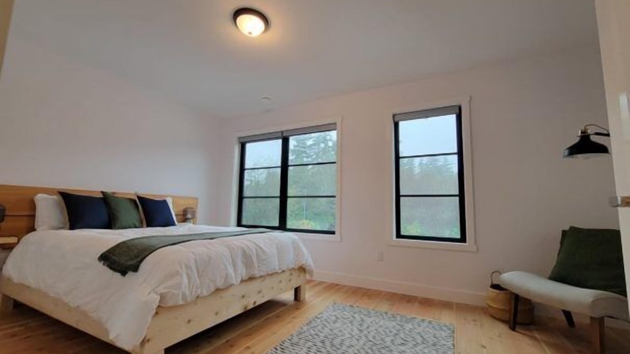 Photo of Bedroom in Ucluelet