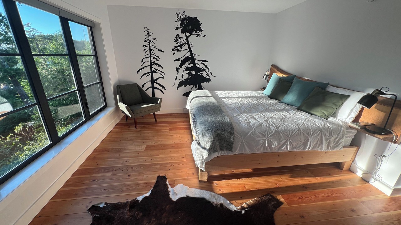 Photo of Bedroom in Ucluelet