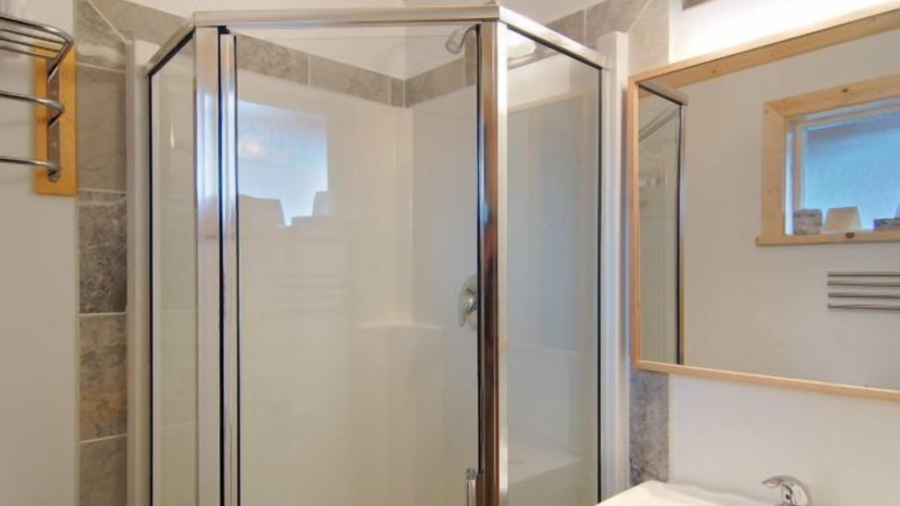 Photo of Bathroom in Ucluelet
