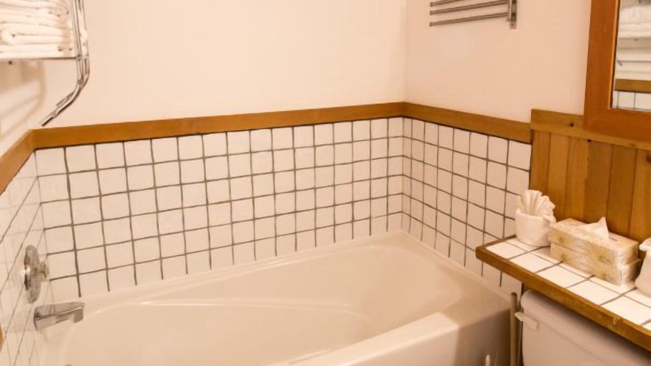 Photo of Bathroom in Ucluelet