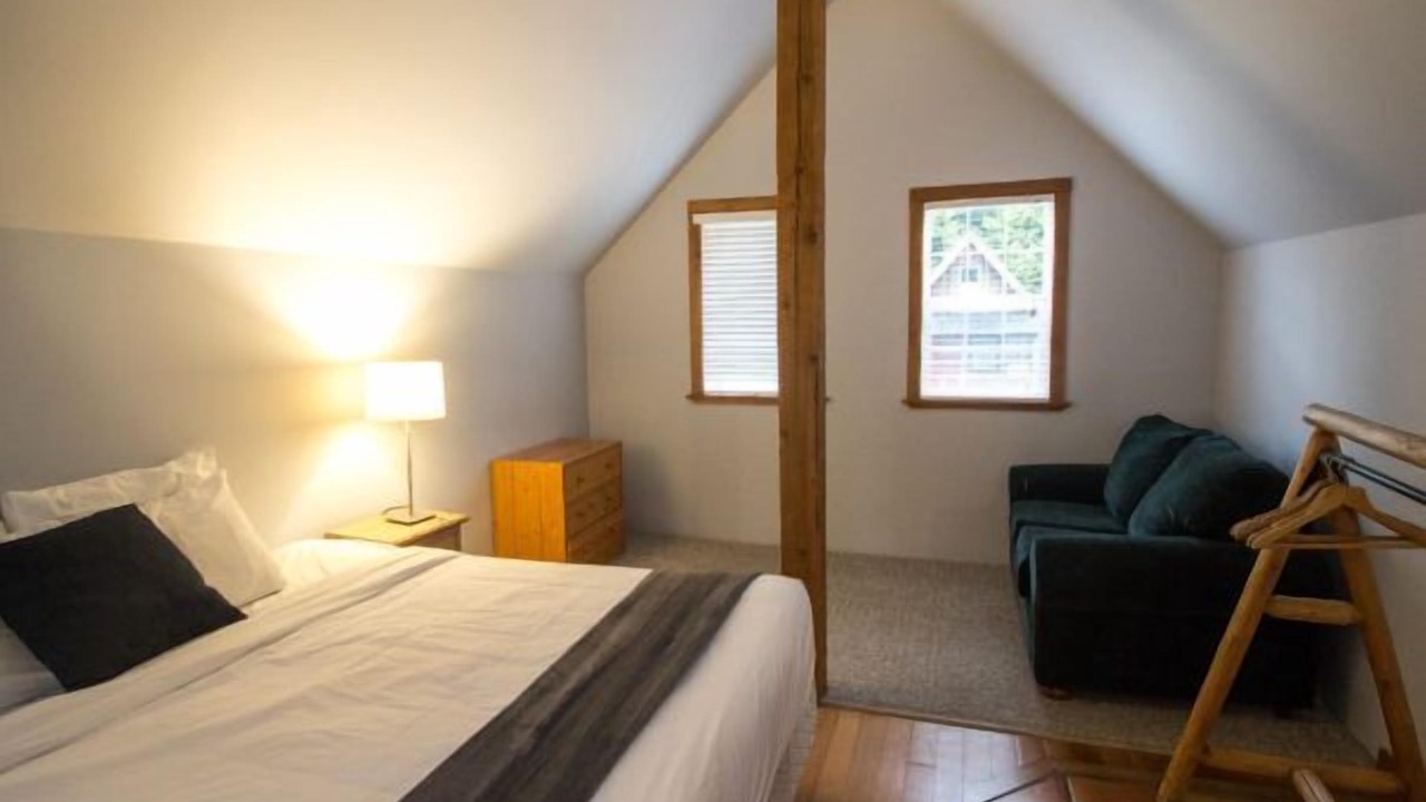 Photo of Bedroom in Ucluelet