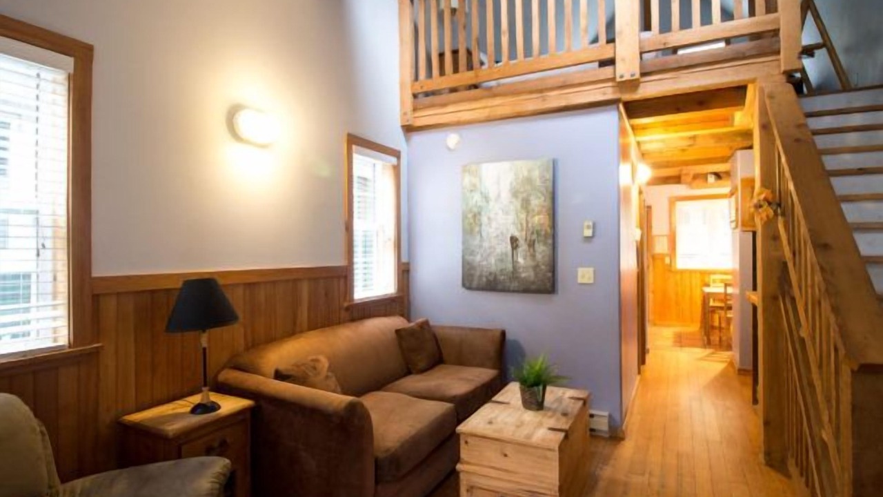 Photo of Livingroom in Ucluelet