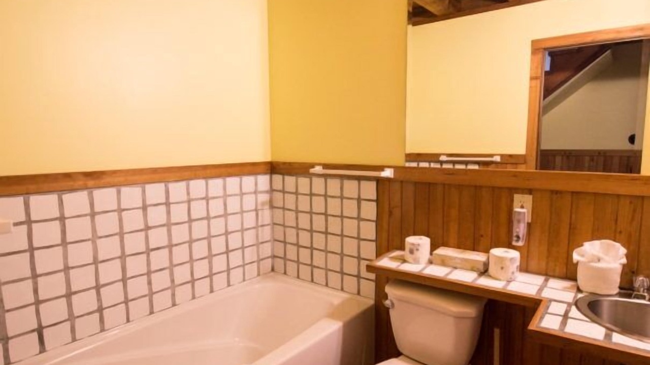 Photo of Bathroom in Ucluelet