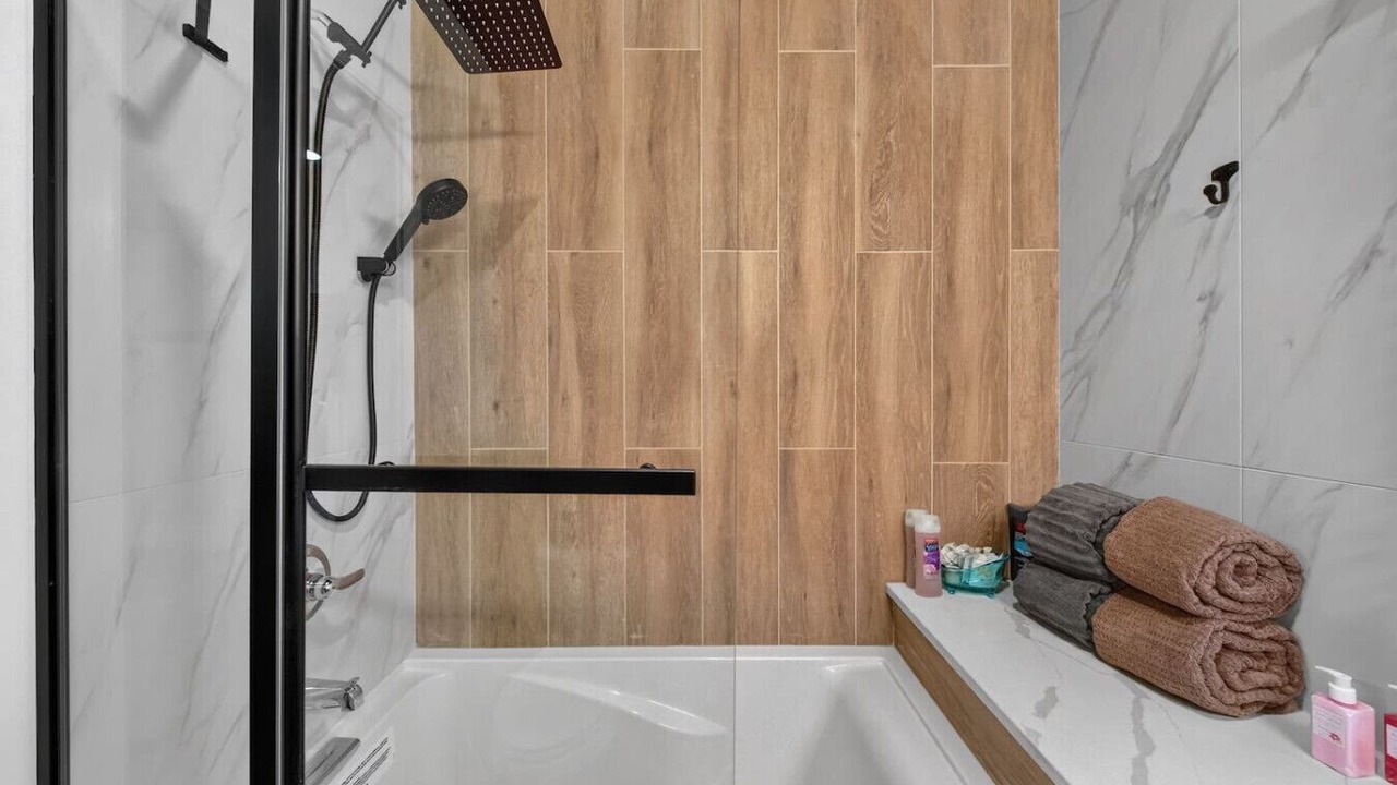 Photo of Bathroom in Maple Heights