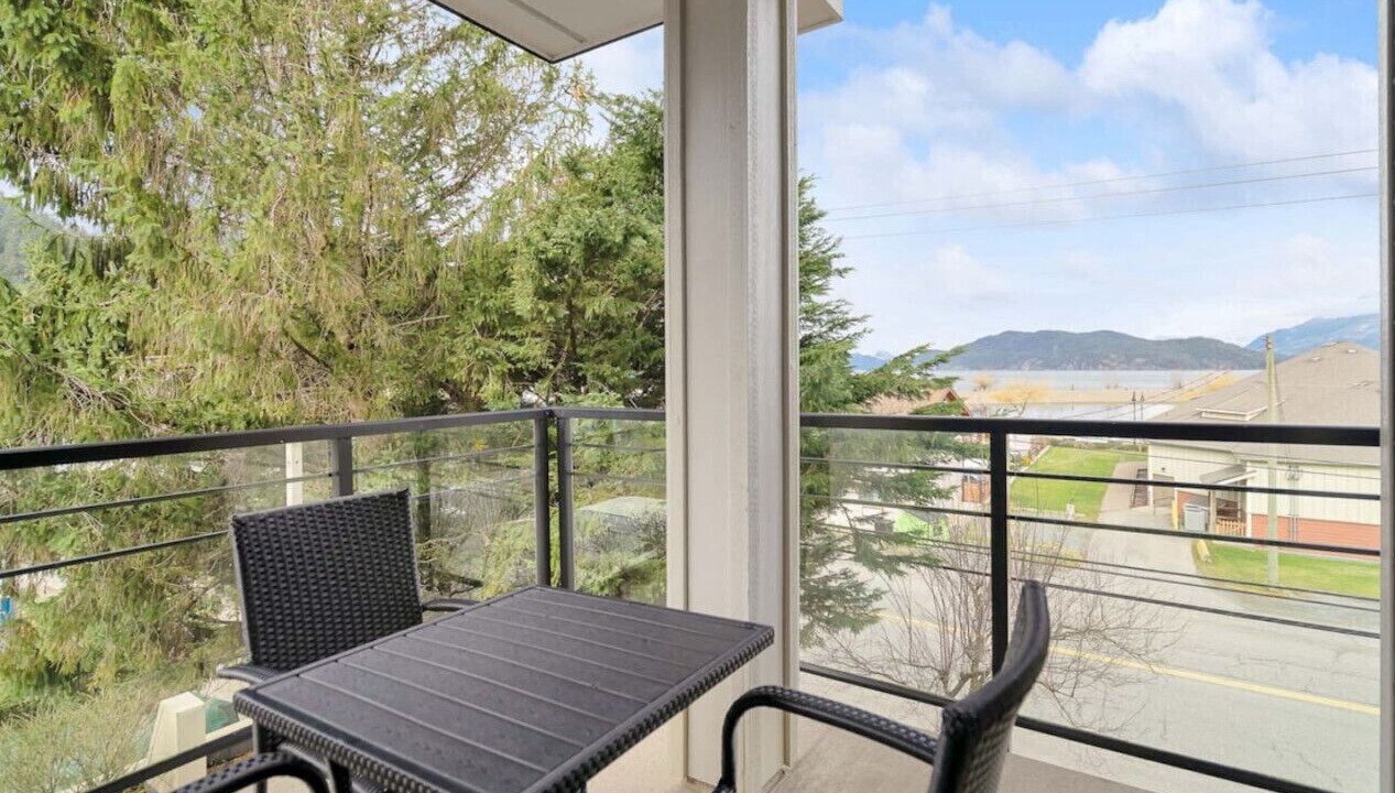 Photo of Outdoor in Harrison Hot Springs