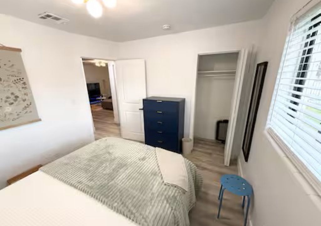 Photo of Bedroom in North Miami