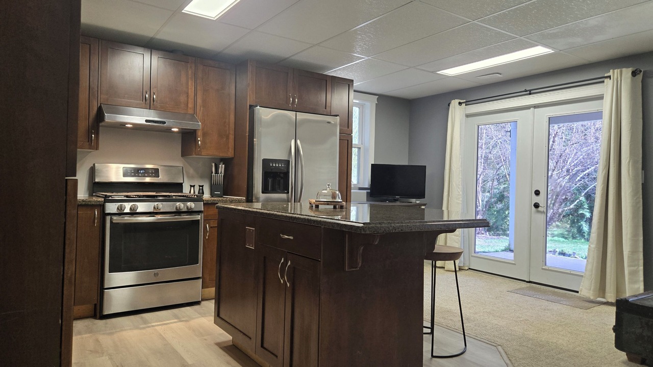Photo of Kitchen in Salmon Arm