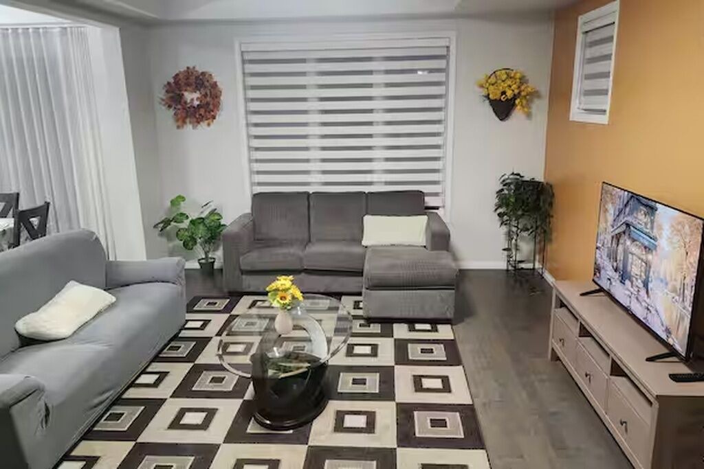 Photo of Livingroom in Calgary
